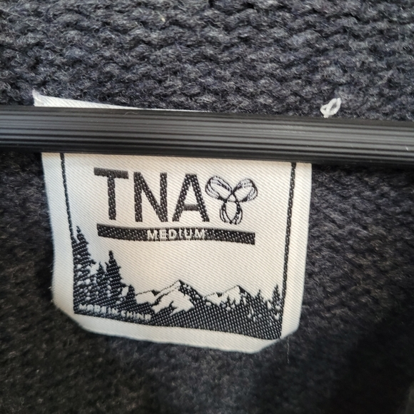 Aritzia TNA wool sweater - Picture 3 of 5